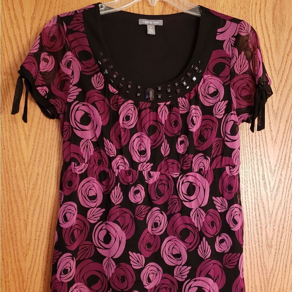 Apt. 9 Black and Purple Floral Top Ladies Sz. S